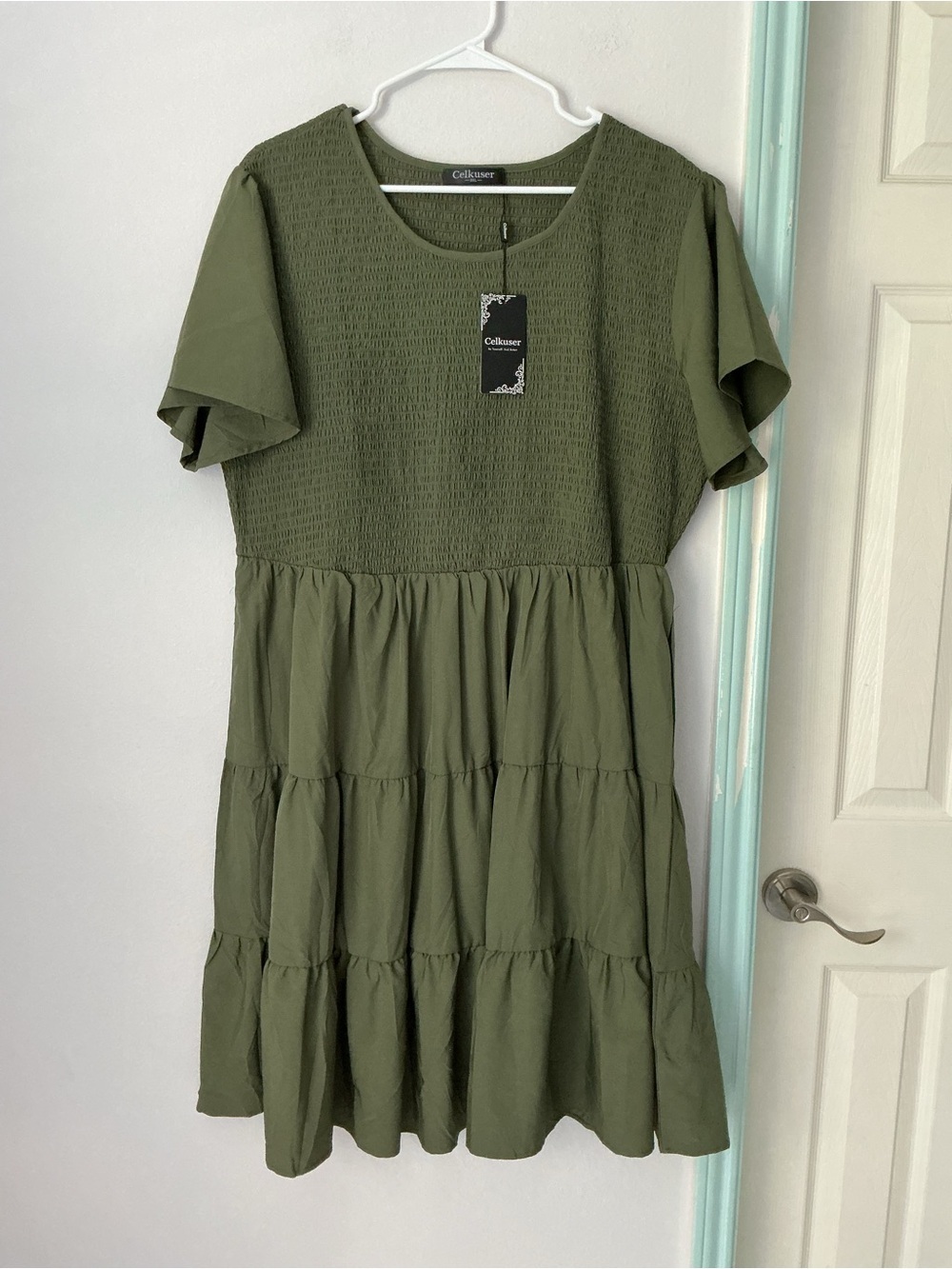 Celkuser olive Smocked Short Sleeve Dress